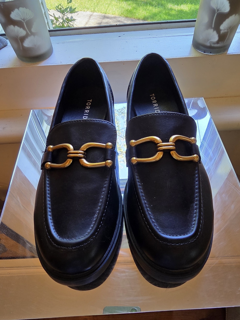 NWOB Torrid Black Loafers with Gold Horsebit Hardware Size 9WW